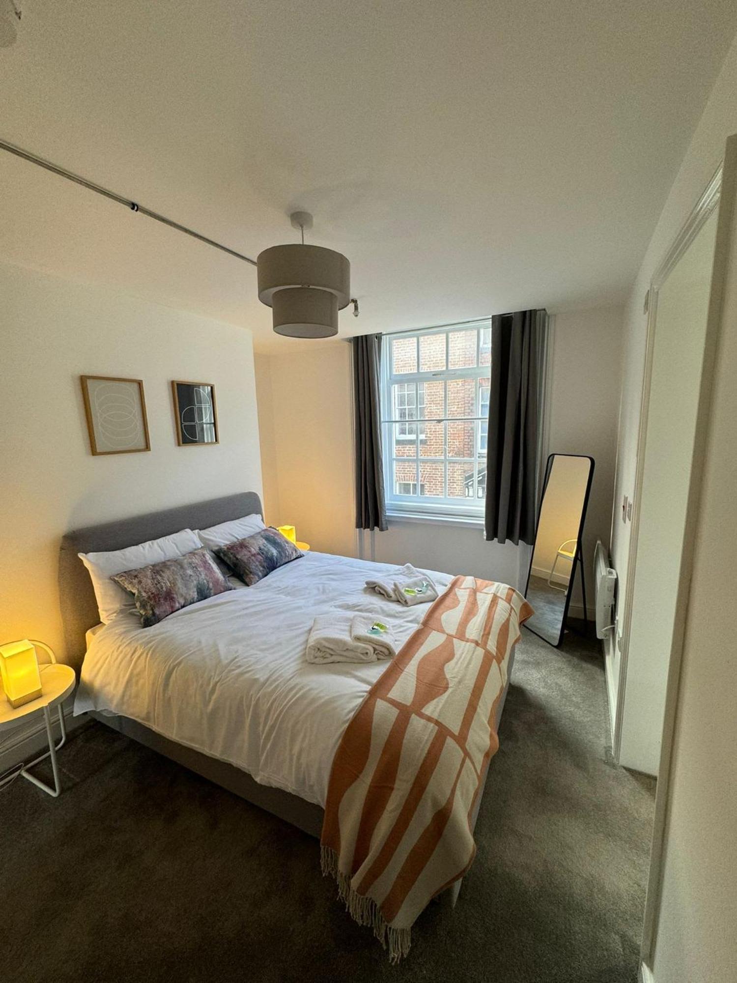 דירות בולטון Beautiful 1 Bed 20Mins To Central Manchester מראה חיצוני תמונה