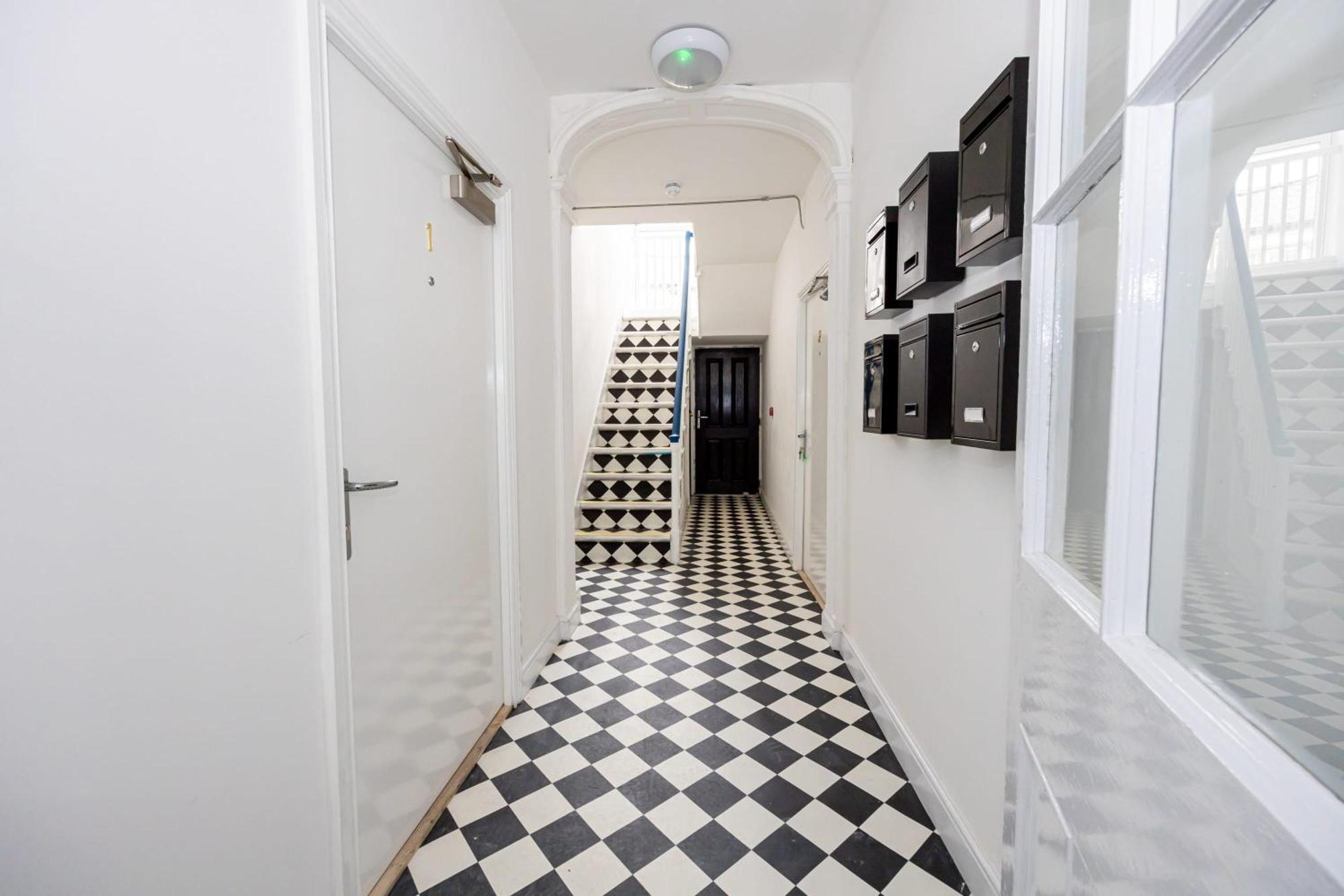 בולטון Beautiful 1 Bed 20Mins To Central Manchester מראה חיצוני תמונה
