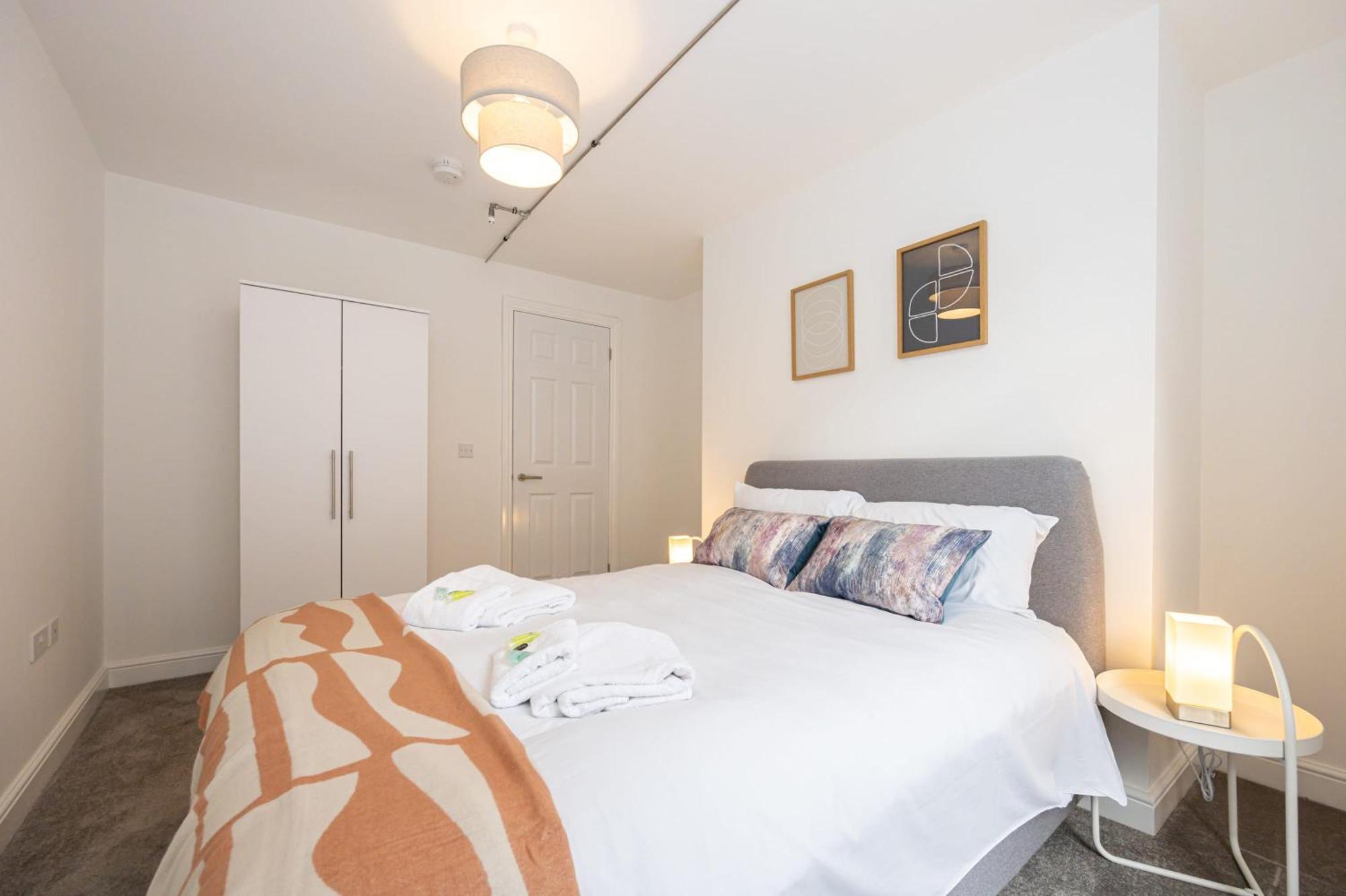 דירות בולטון Beautiful 1 Bed 20Mins To Central Manchester מראה חיצוני תמונה