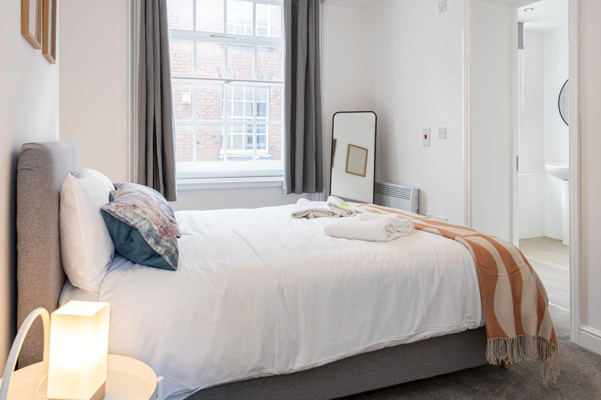 בולטון Beautiful 1 Bed 20Mins To Central Manchester מראה חיצוני תמונה