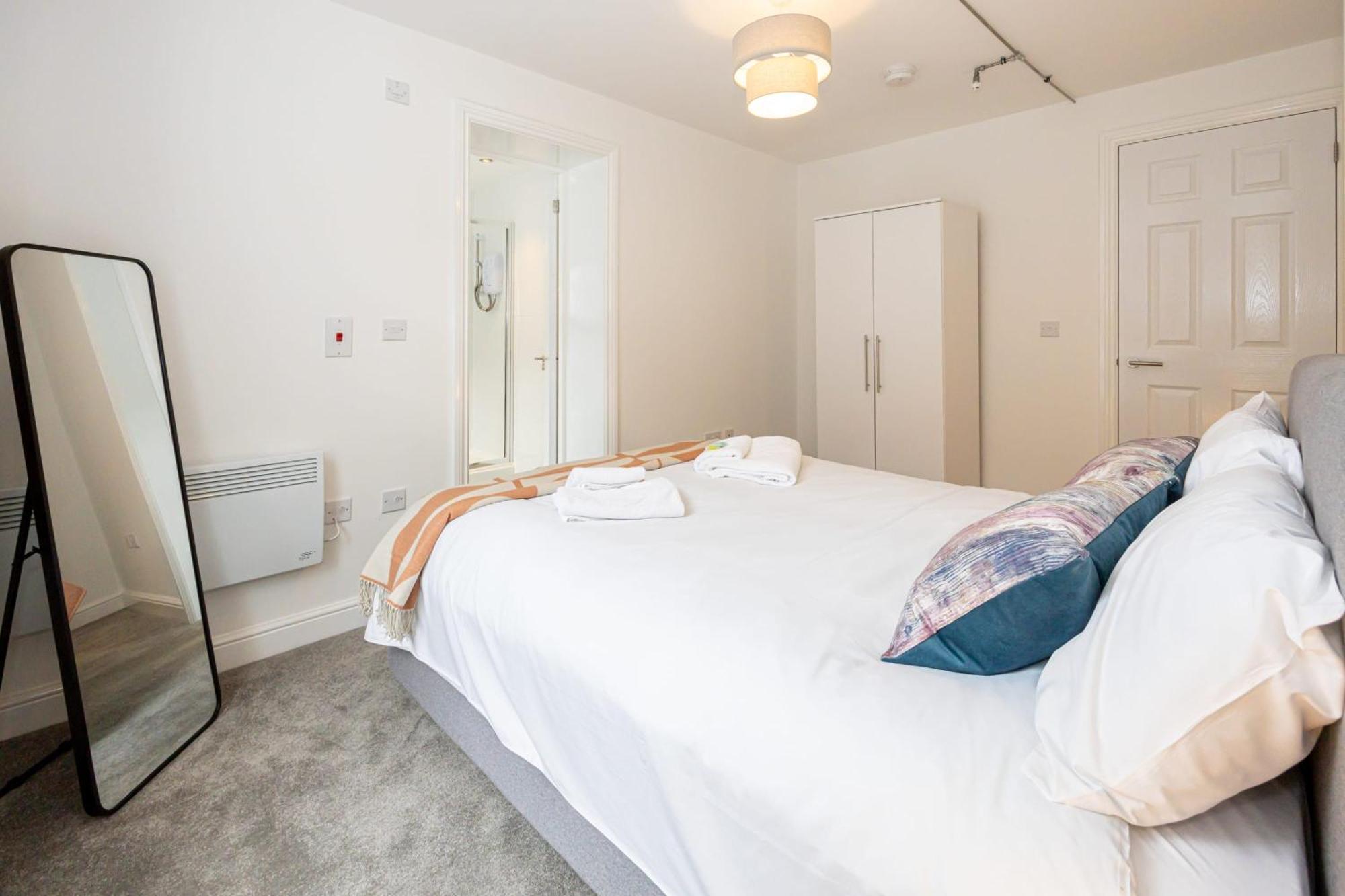 בולטון Beautiful 1 Bed 20Mins To Central Manchester מראה חיצוני תמונה